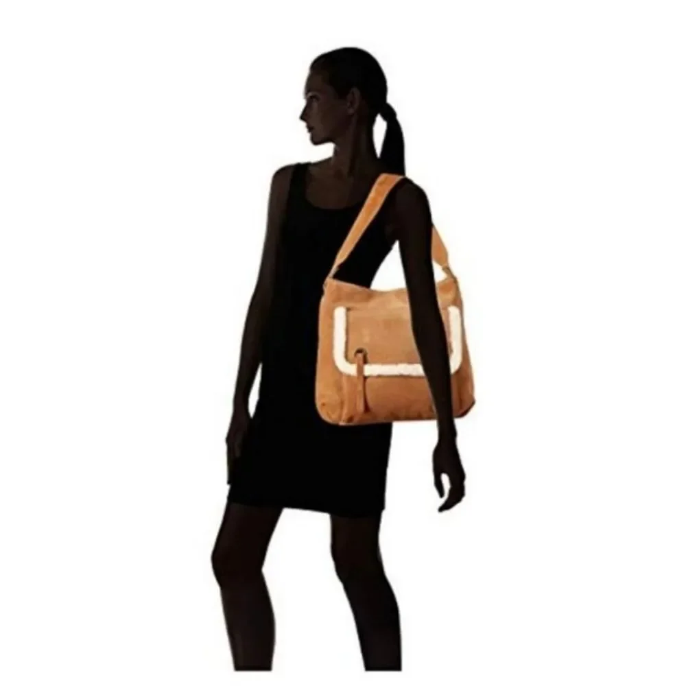 UGG Heritage Hobo Bag